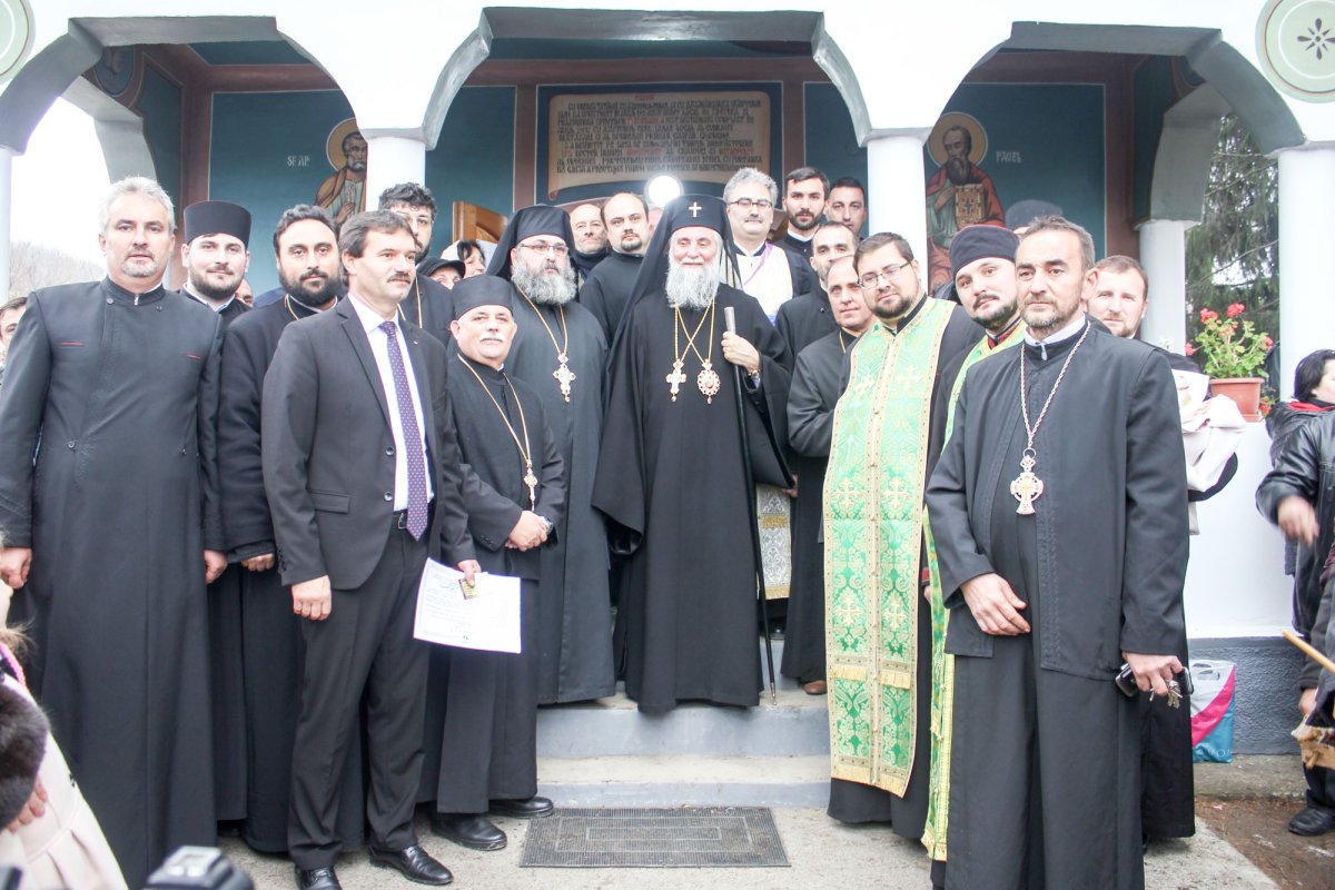 Bucurii duhovniceşti pe plaiuri gorjene 27497