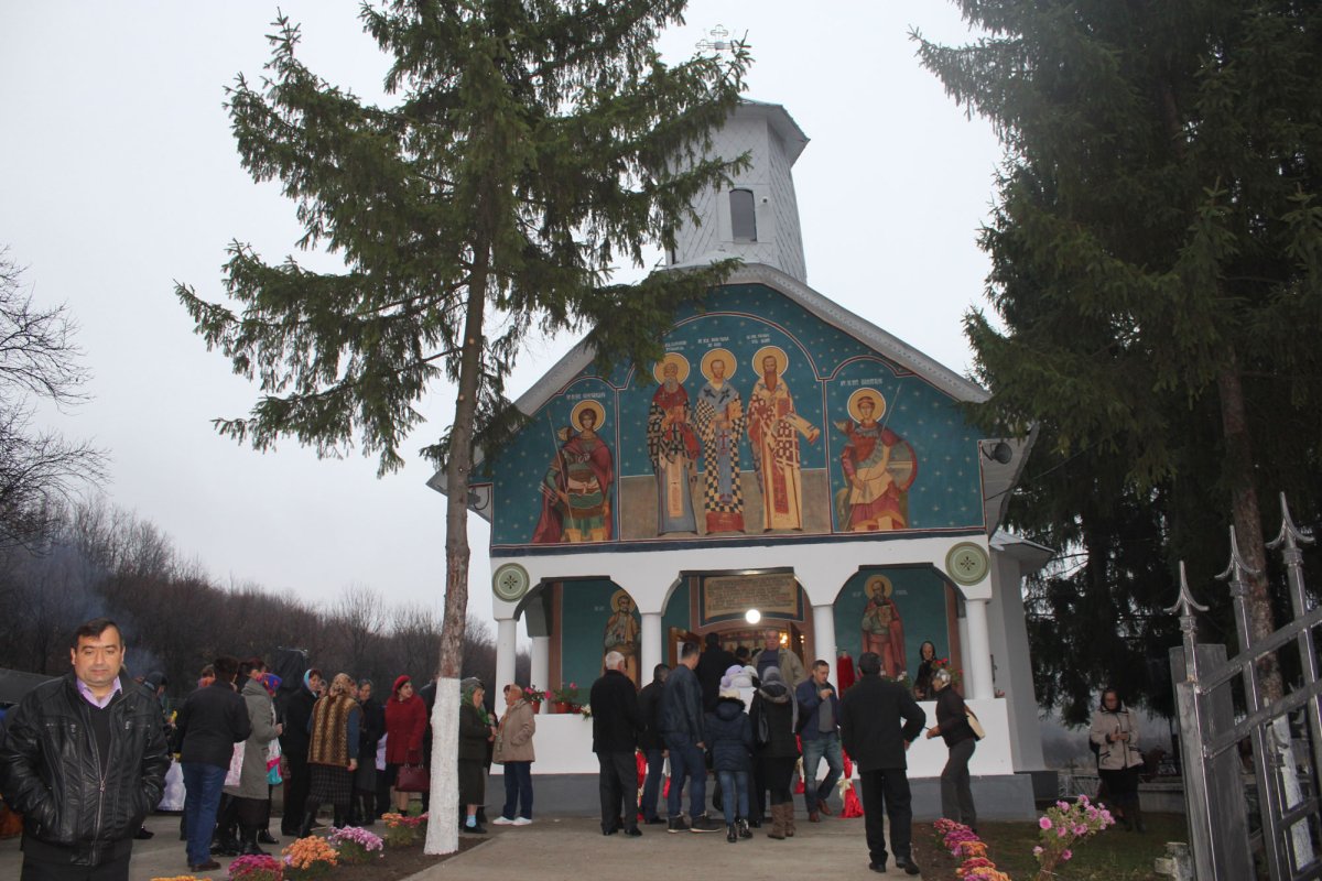 Bucurii duhovniceşti pe plaiuri gorjene 27500