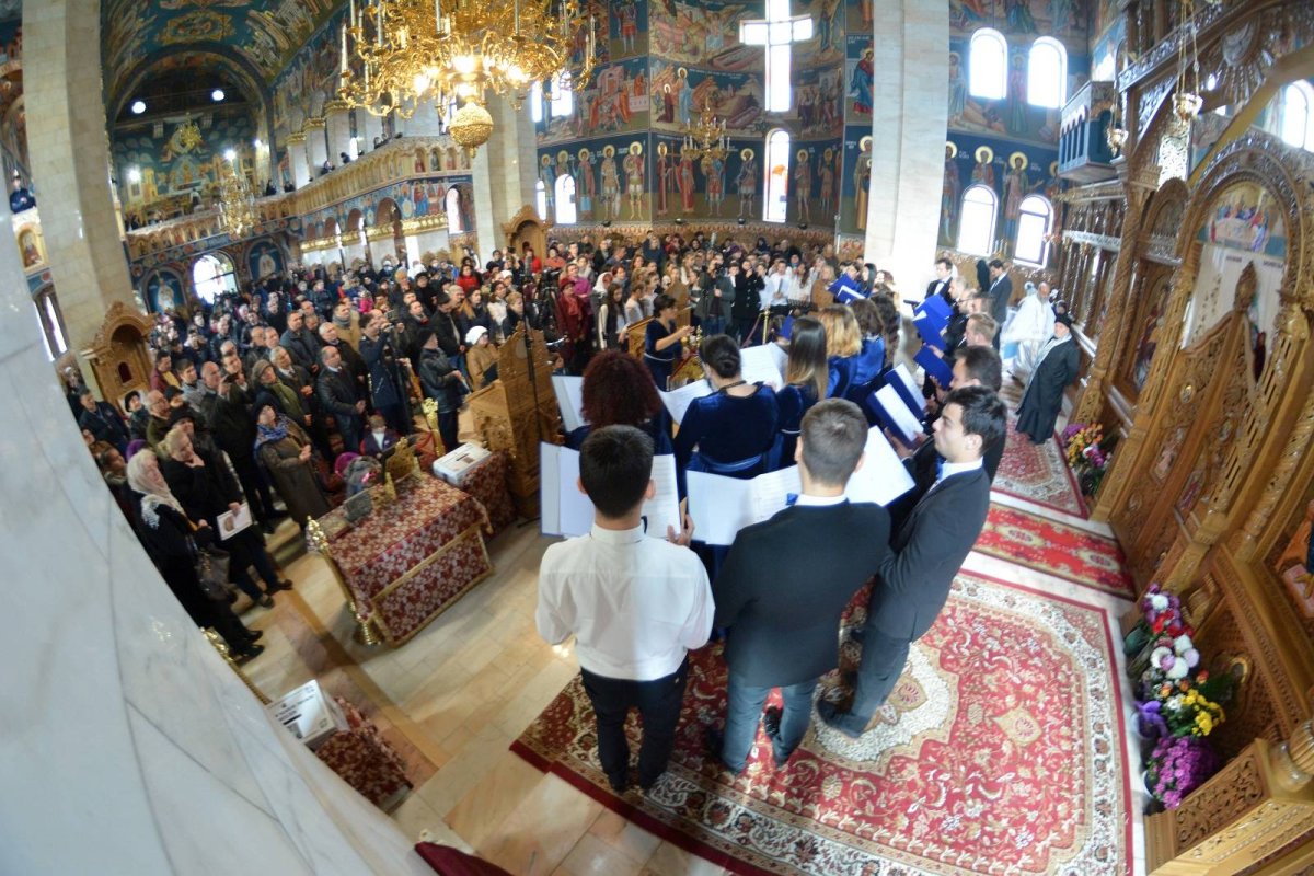 Concert aniversar la Biserica „Sfântul Nectarie“ din Iaşi 27474