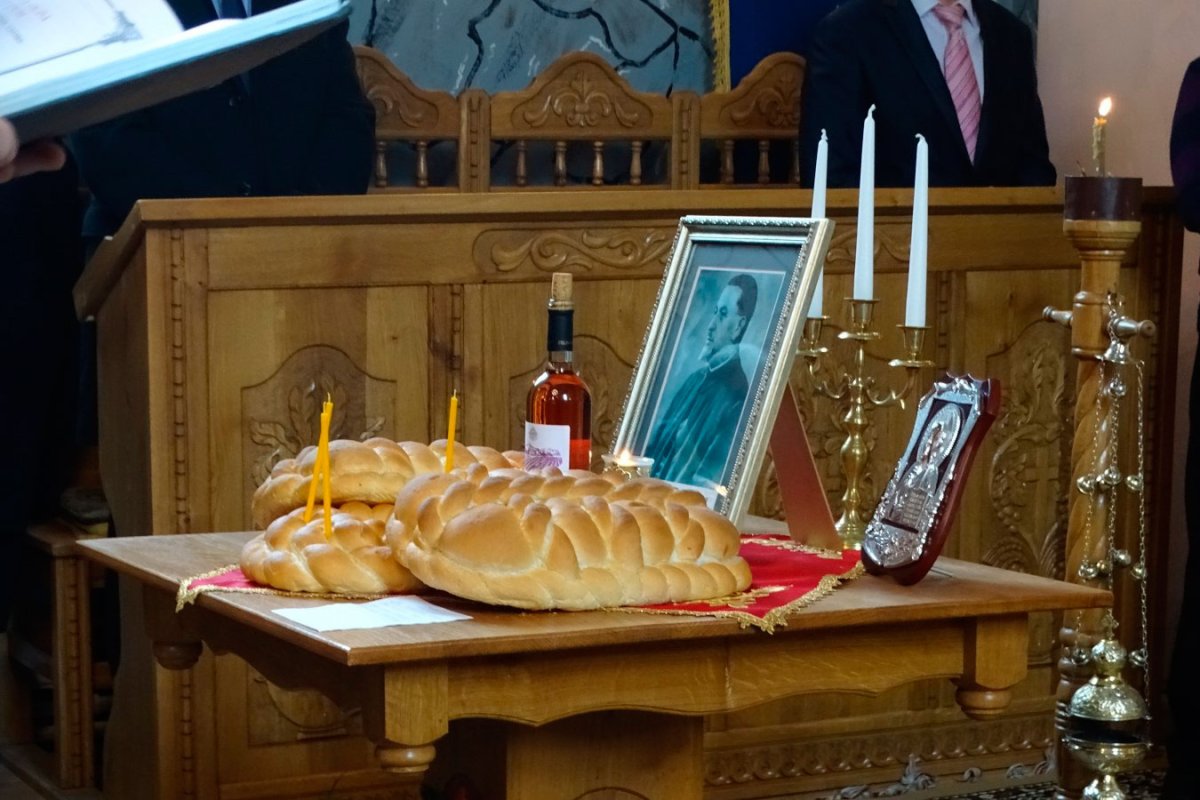 Slujiri arhiereşti şi binecuvântări în Duminica a 30-a după Rusalii 27479