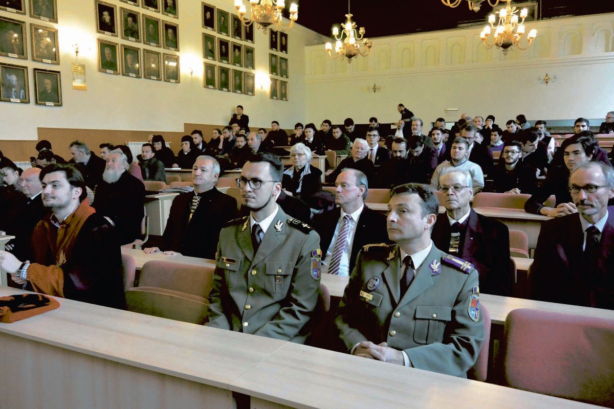 Ceremonii de acordare a titlului de „Doctor Honoris Causa”, la Sibiu 27411