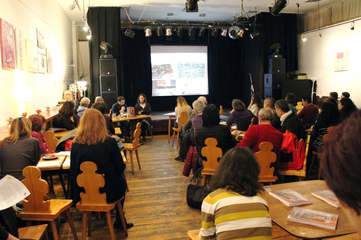 Despre tradiţii şi creativitate la timpul prezent 27450