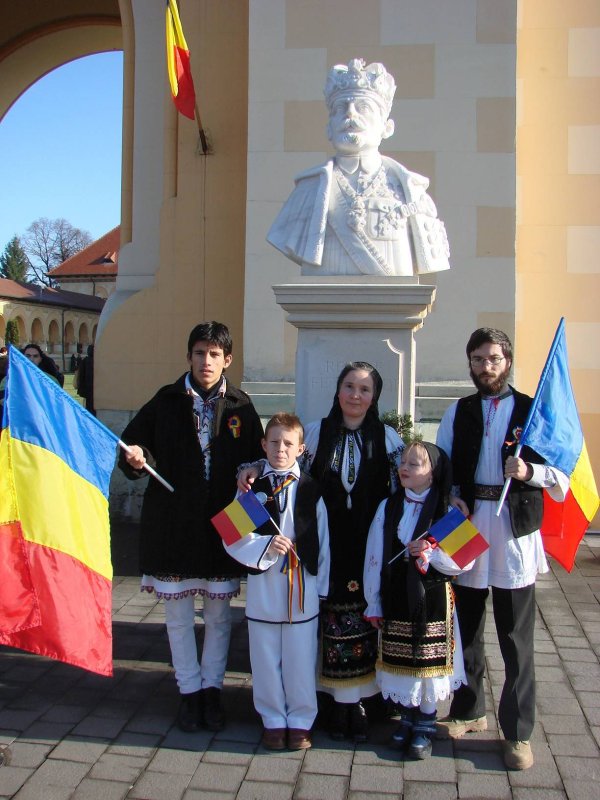 „Un neam, un suflet...” sau despre comuniune la Simion Mehedinți 27369