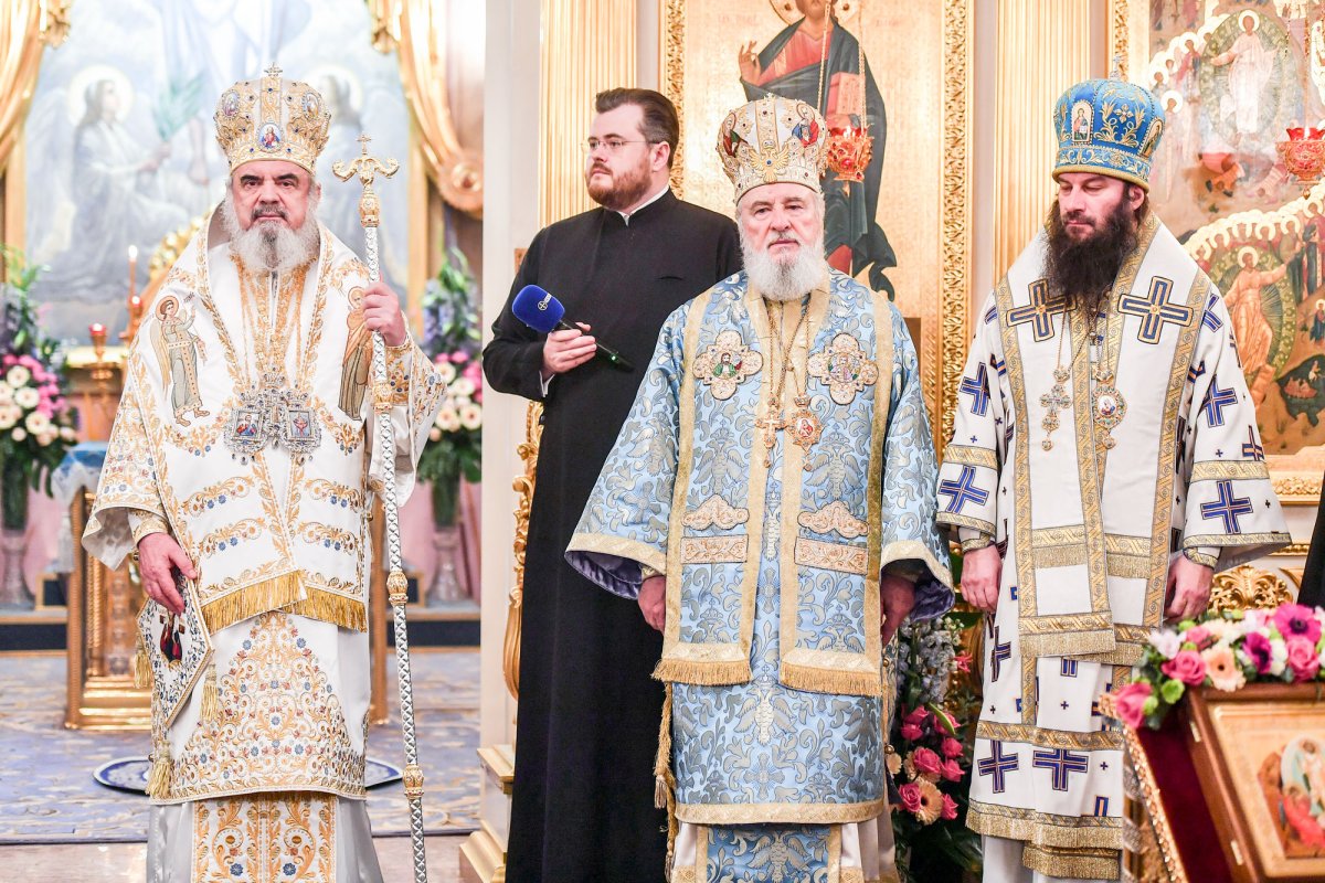 Comuniune frăţească şi rugăciune în Patriarhia Moscovei 27304
