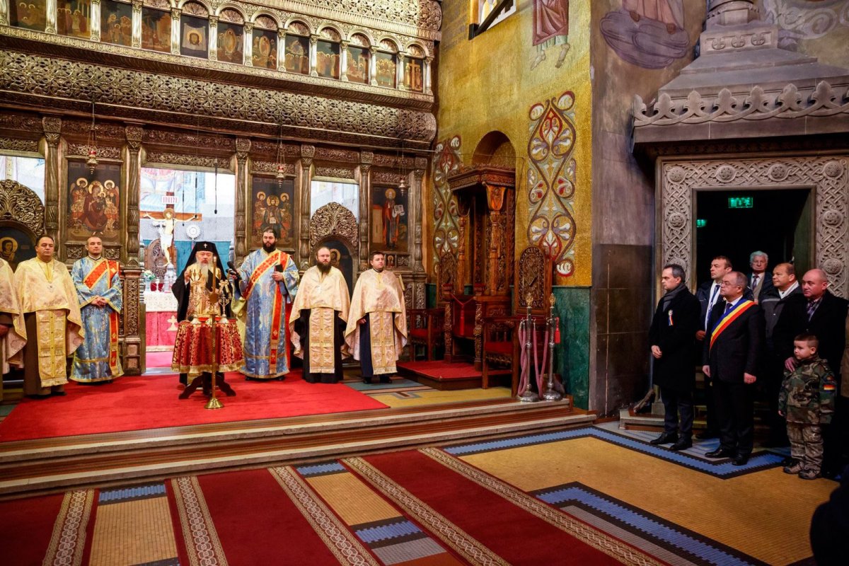 Manifestări închinate Zilei Naționale a României 27275