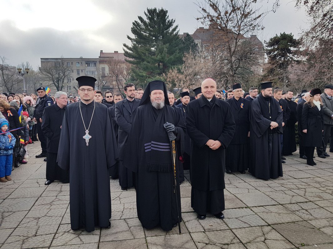 Manifestări închinate Zilei Naționale a României 27282