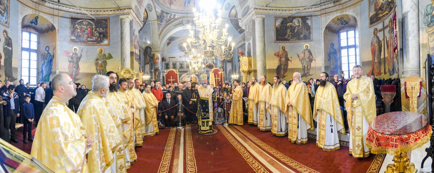 Sărbătoarea Sfântului Gheorghe de la Cernica 27316