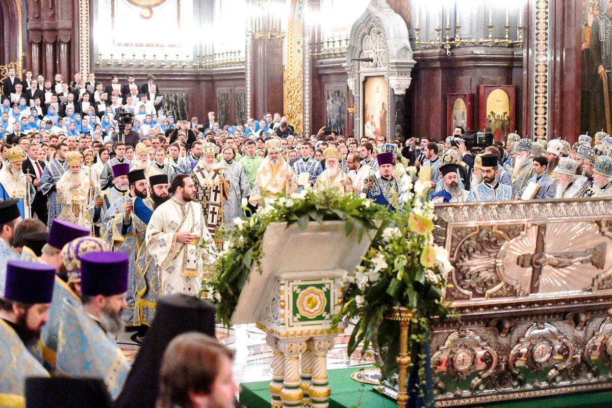 Liturghie solemnă în Catedrala „Hristos Mântuitorul” 27231