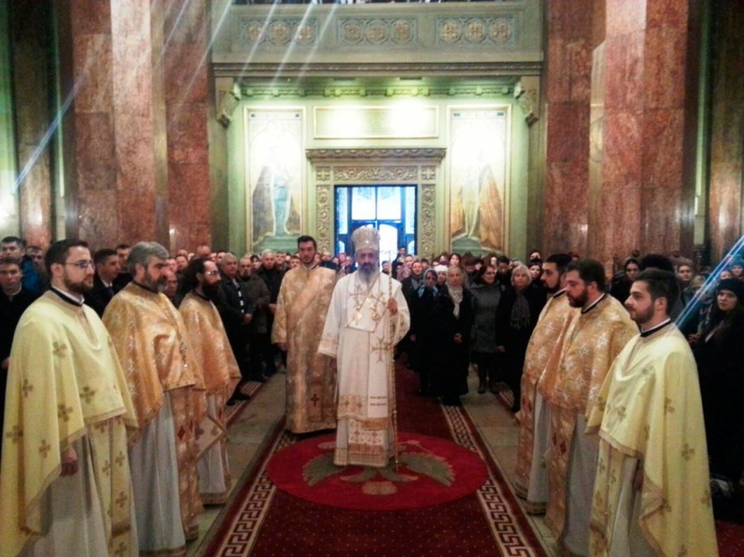 Slujiri arhiereşti în Duminica a 31-a după Rusalii 27193