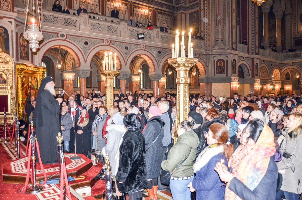 Slujiri arhiereşti în Mitropolia Banatului 27220