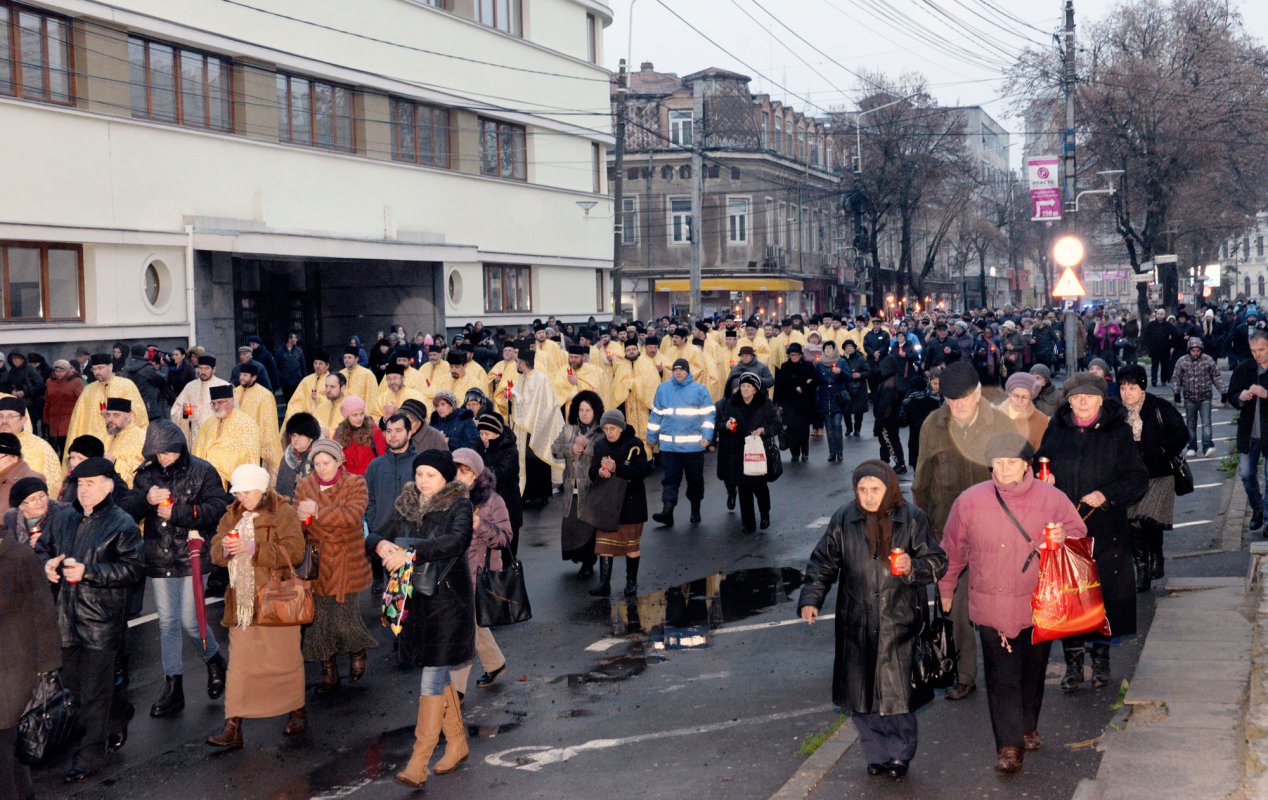 Slujiri arhierești în Mitropolia Munteniei și Dobrogei 27243