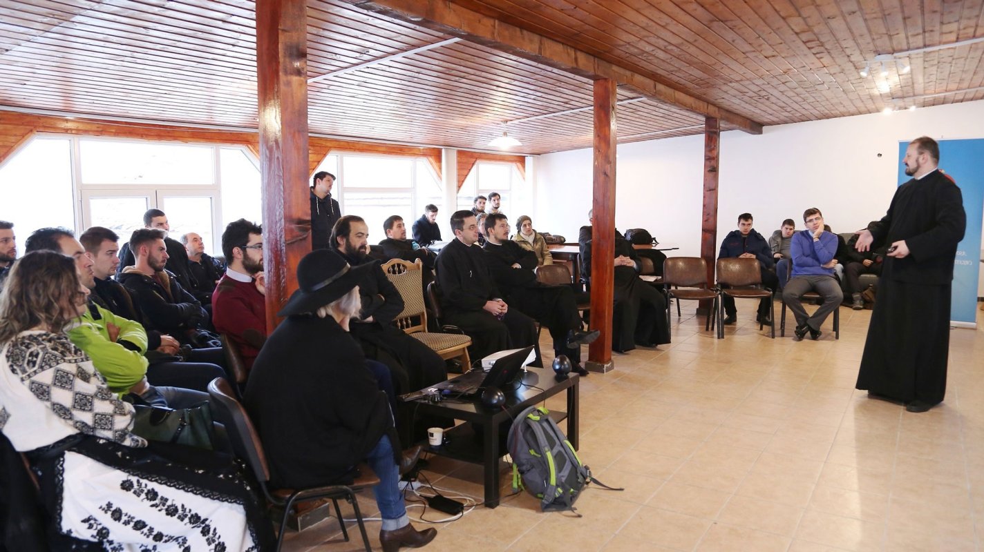 Simpozion la Sibiu despre proiectele de economie socială din parohii 27119