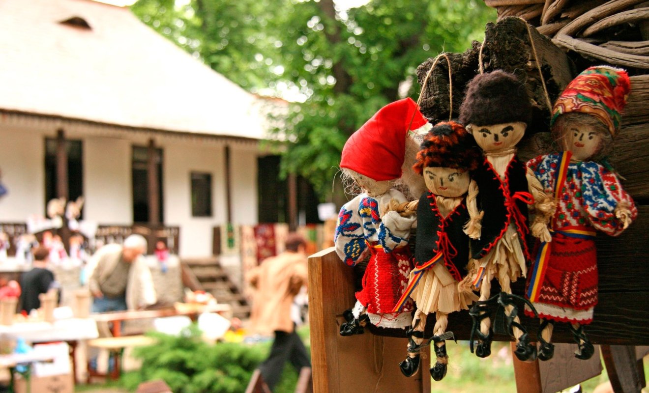 Teatru, joc, creativitate și multe surprize de sărbători 27177