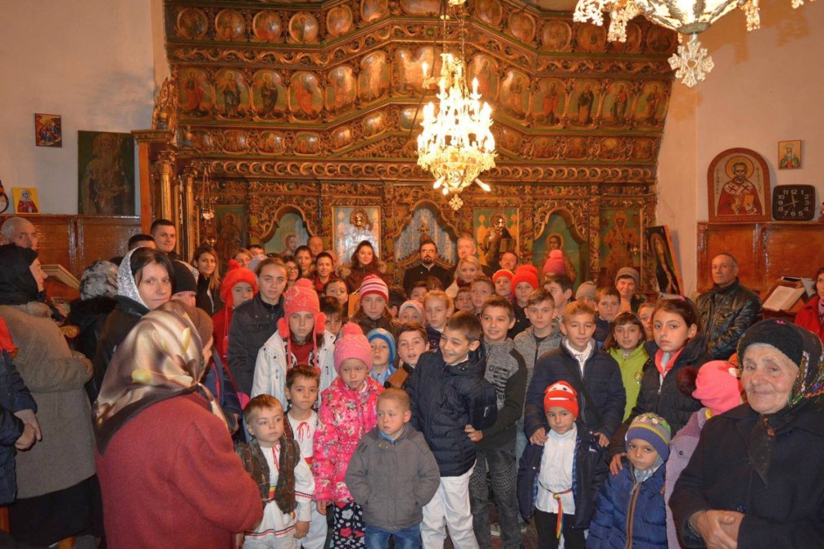 Acţiuni social-filantropice în Episcopia Huşilor 27046