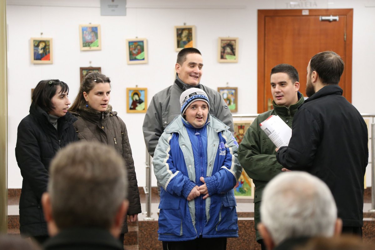 Expoziție de icoane pictate în centrele din Arhiepiscopia Sibiului 27063