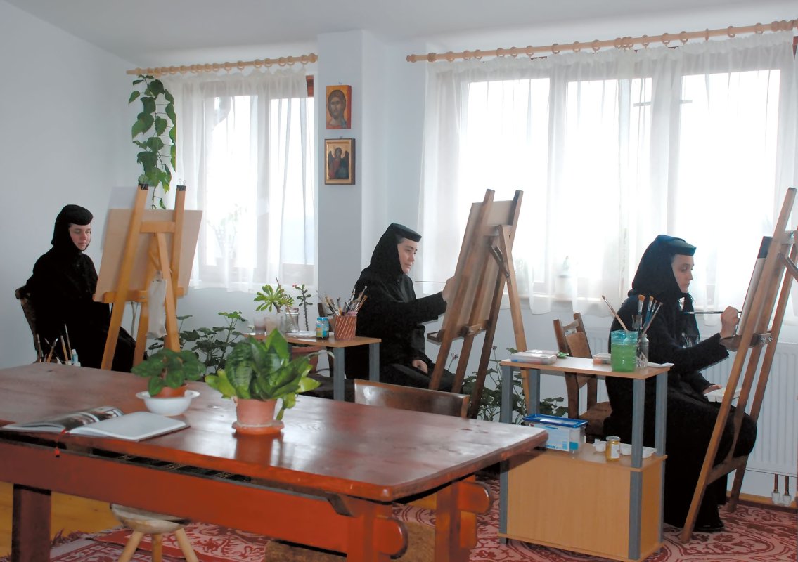 Mănăstirea Cornu, la ceas de așteptare și colind 27015