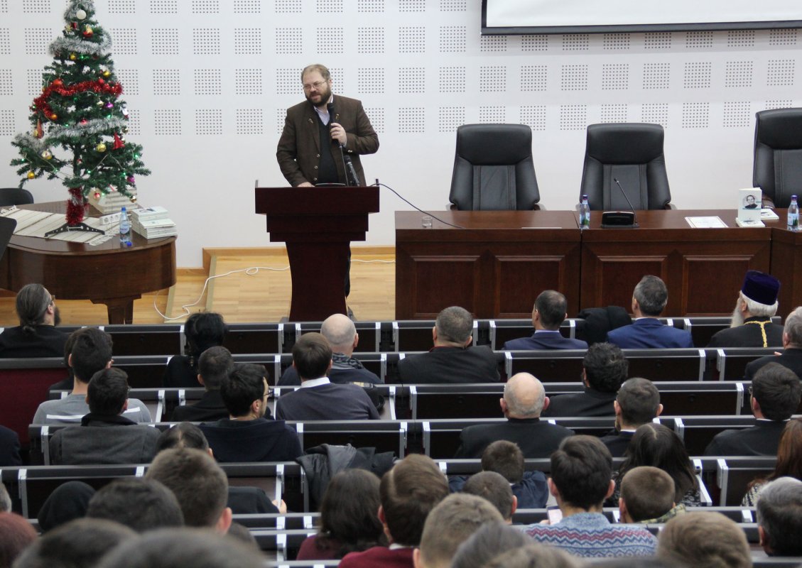 Volume dedicate preoţilor mărturisitori din Arhiepiscopia Vadului, Feleacului şi Clujului 26995