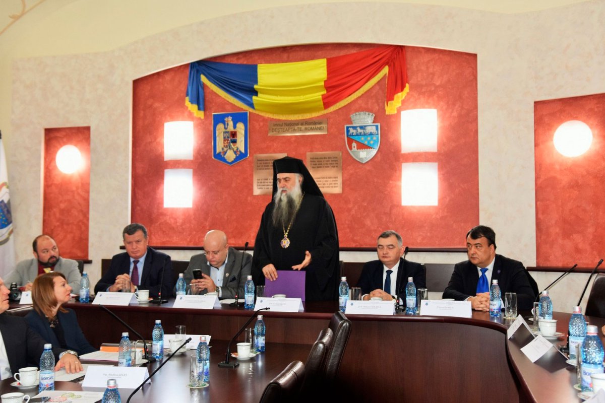 Seminar despre criza forței de muncă la Râmnicu Vâlcea 26913