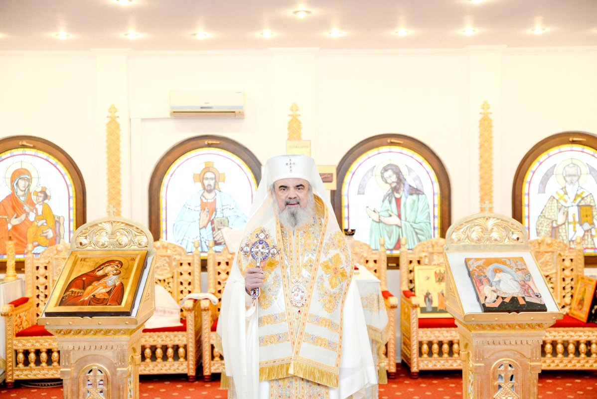 Femeia gârbovă - dascăl al credinţei şi recunoştinţei 26878