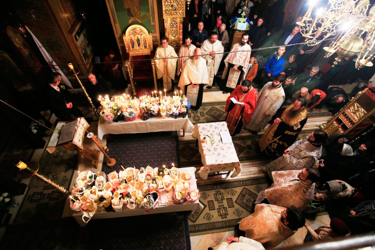 Slujiri arhiereşti în Duminica a 27-a după Rusalii 26767