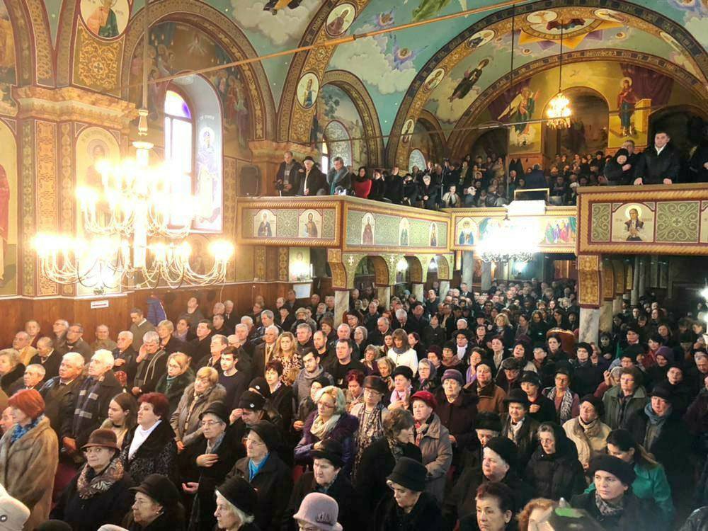 Slujiri arhiereşti în Duminica a 27-a după Rusalii 26772