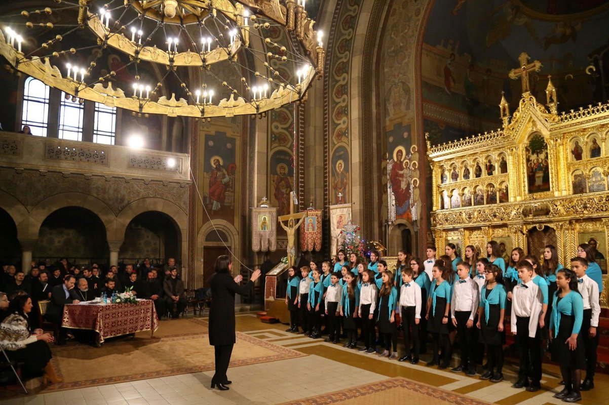 Concursuri-festivaluri şi concerte de colinde şi muzică sacră 26706