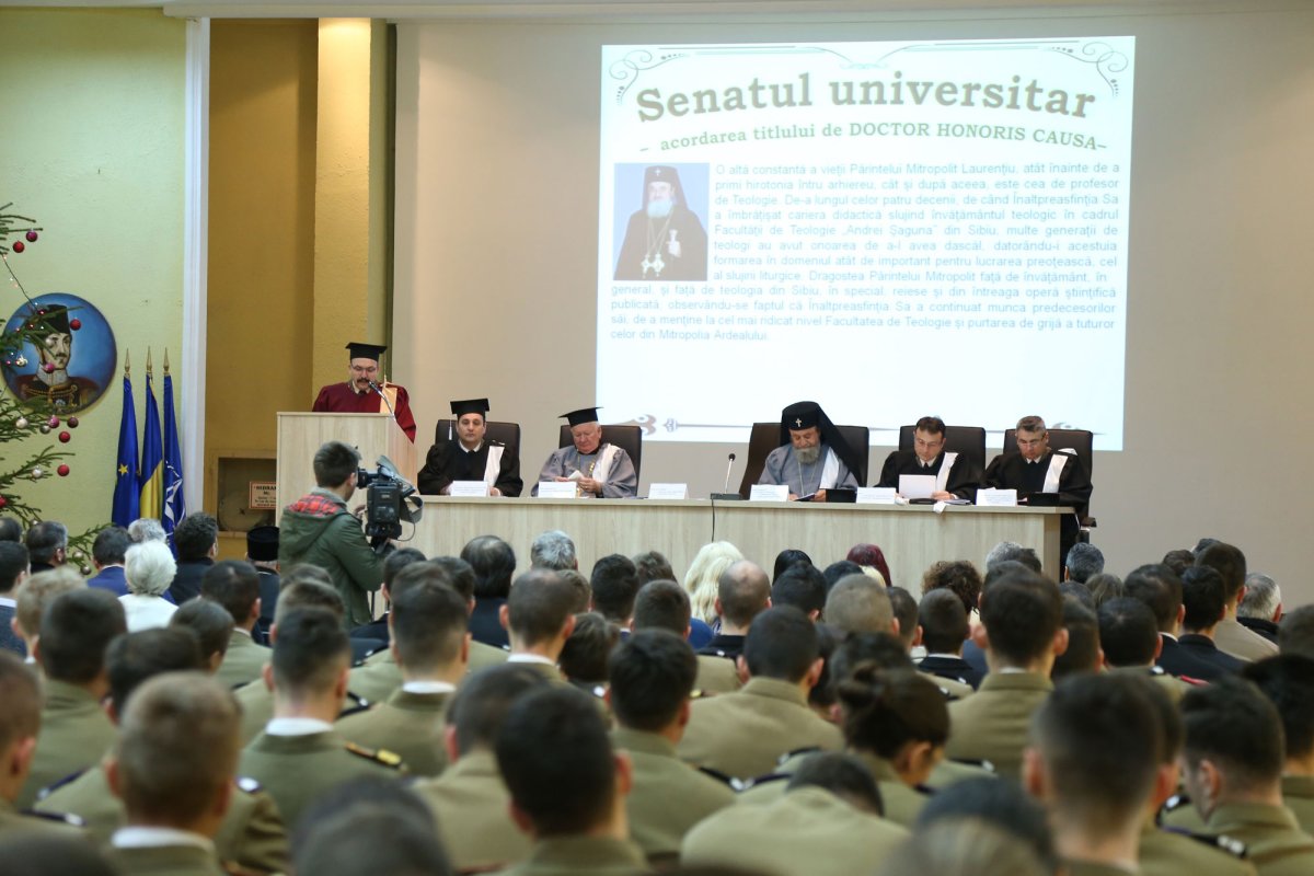 IPS Mitropolit Laurențiu și pr. Mircea Păcurariu, Doctor Honoris Causa 26695