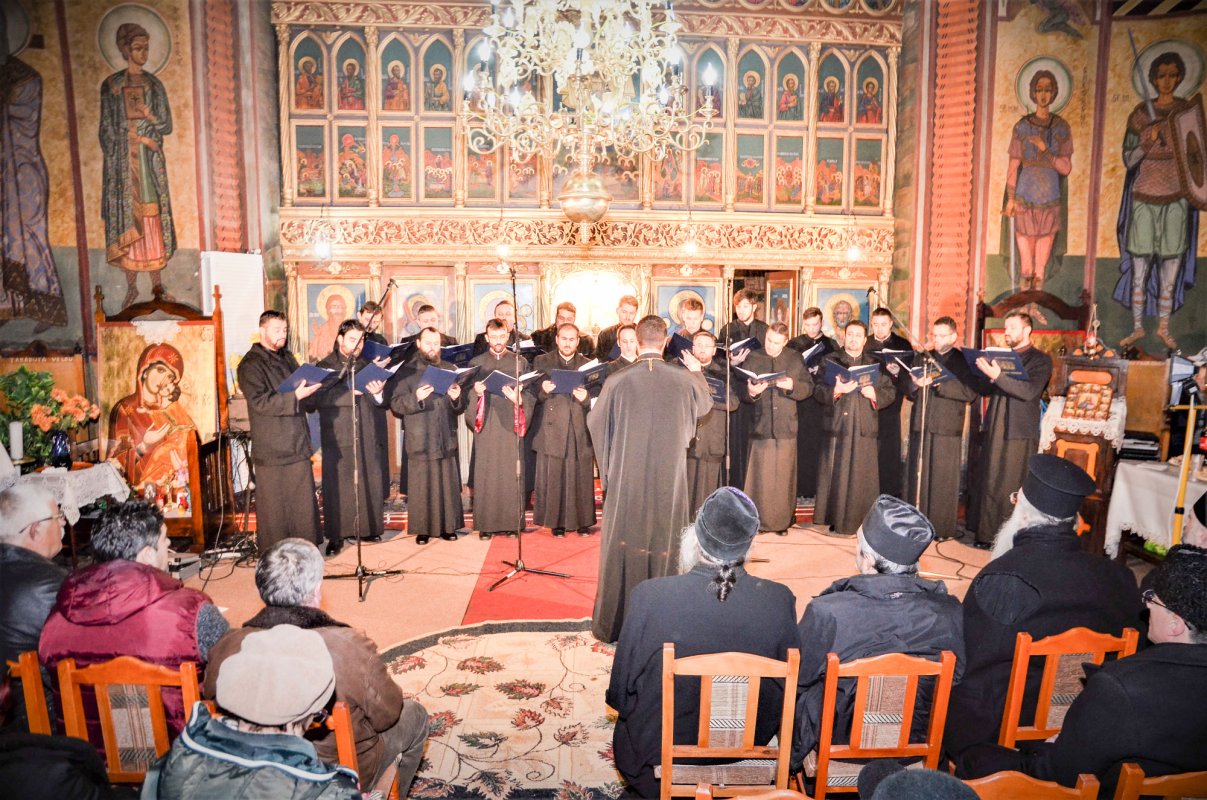 Concerte de colinde susținute de Corul Kinonia 26642