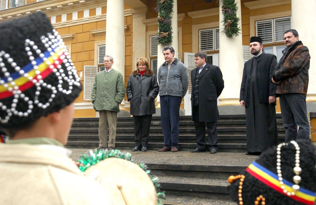 Vizite ale Regelui Mihai în eparhii românești 26668