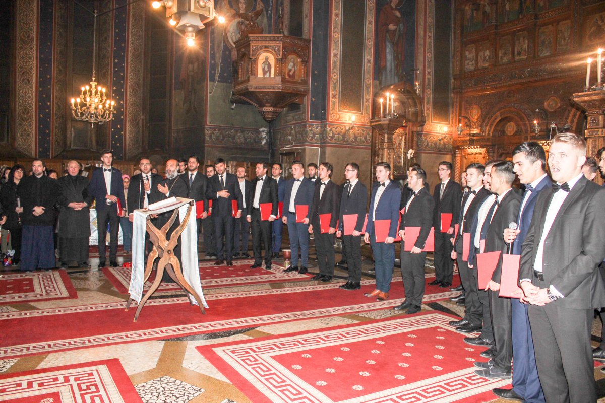 Daruri pentru suflet în Catedrala Madonei din Bănie 26561