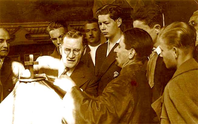 Pelerinajul Regelui Mihai I la Văratec și Neamț 26601