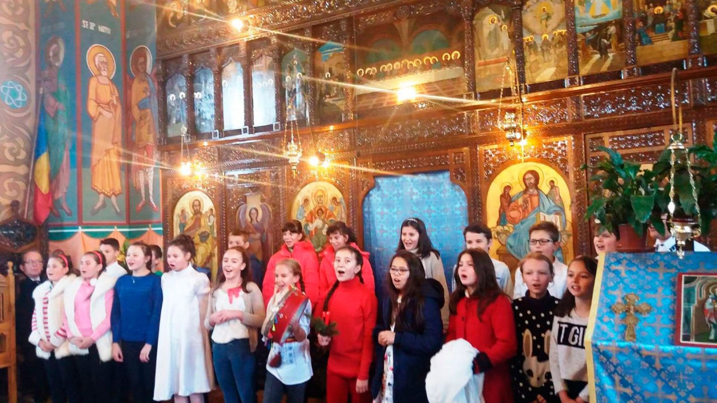 Zile de sărbătoare la Catedrala Moților din Huedin 26555