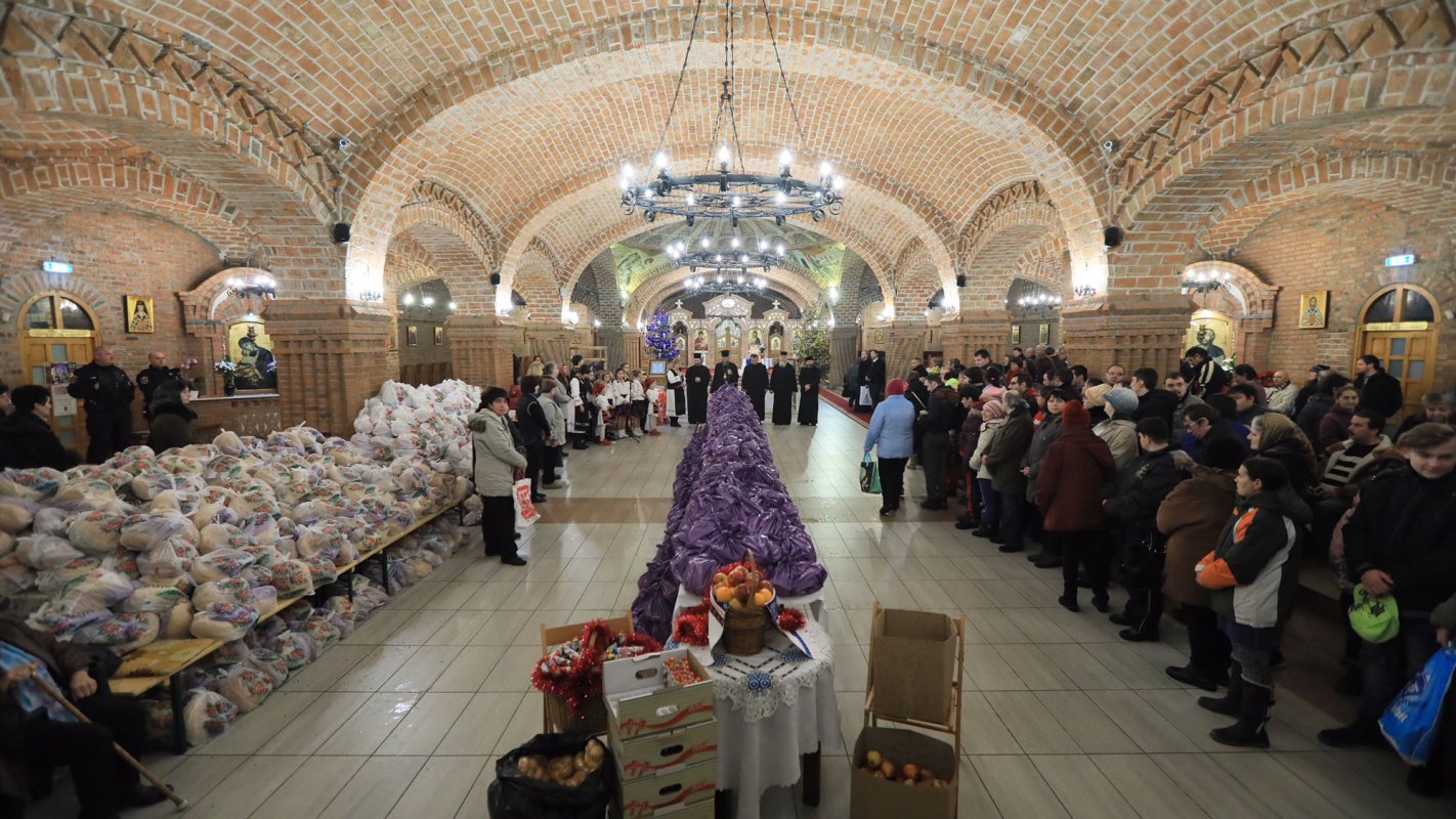 Daruri pentru 350 de familii și 400 de copii, la Baia Mare 26435