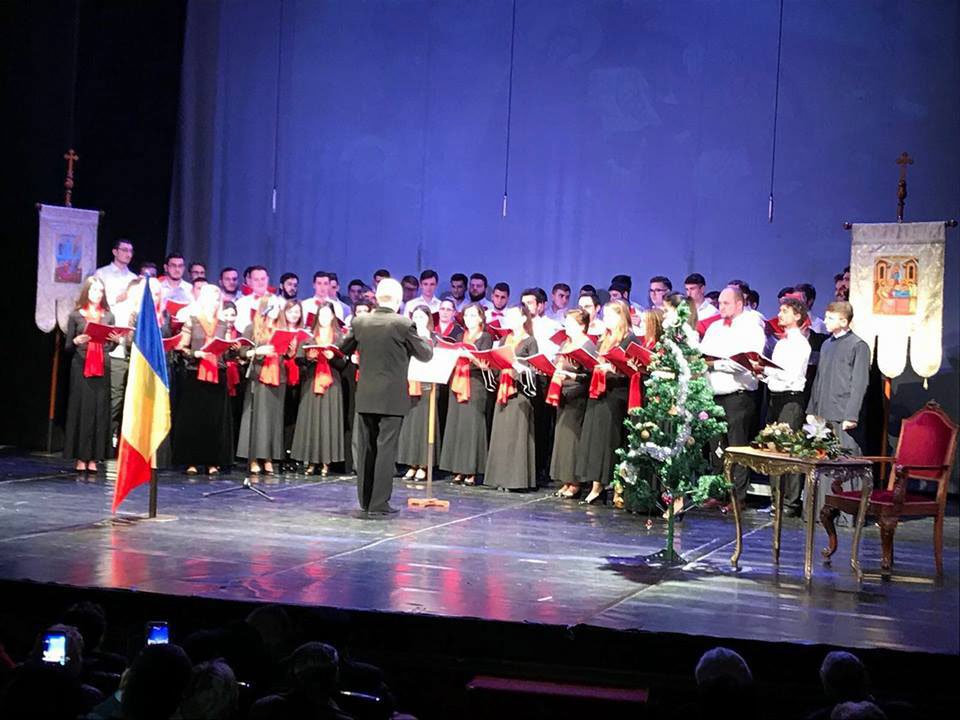 Praznicul Nașterii Domnului, vestit de teologii arădeni 26453