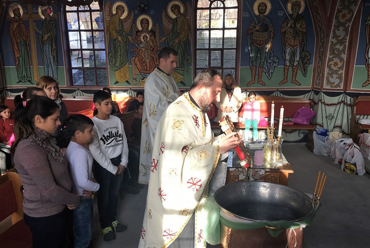 Activități filantropice la Vâlcele, Cluj 26378