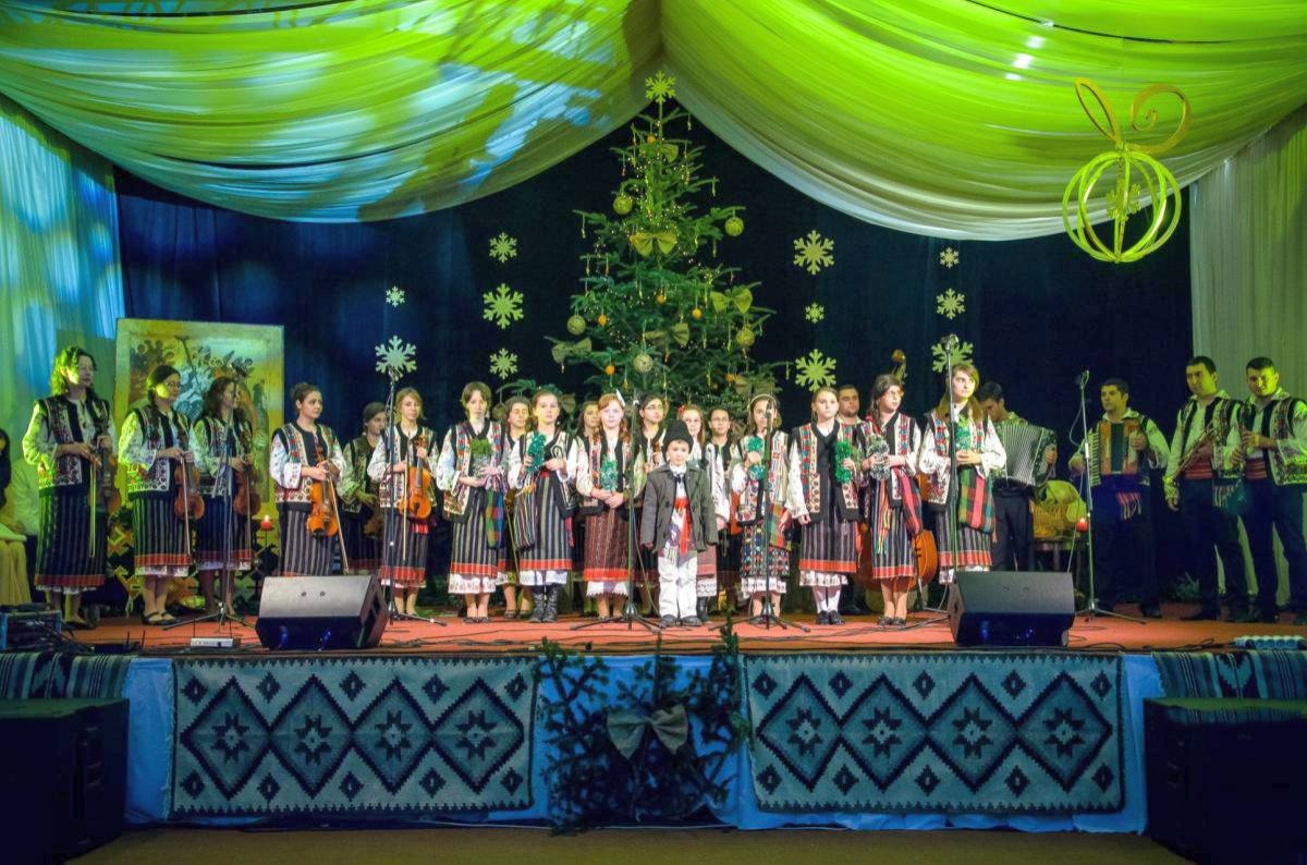 Colinda sau istoria cântată a înomenirii Fiului lui Dumnezeu 26295