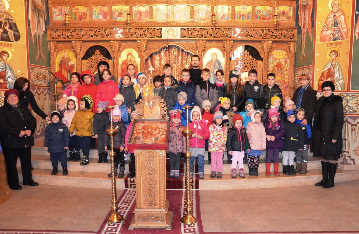 Concerte şi festivaluri de colinde, în aşteptarea sărbătorii Naşterii Domnului 26305