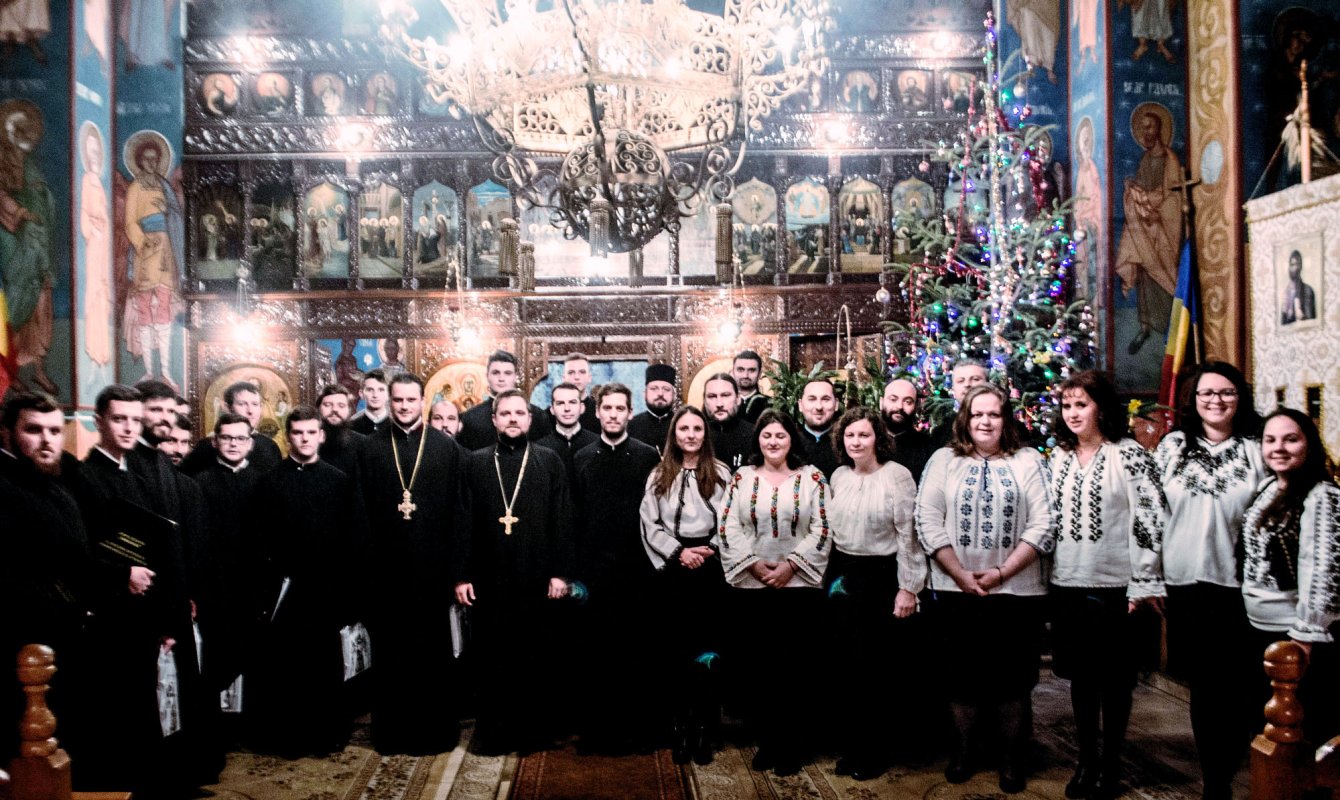 Concerte şi festivaluri de colinde, în aşteptarea sărbătorii Naşterii Domnului 26307