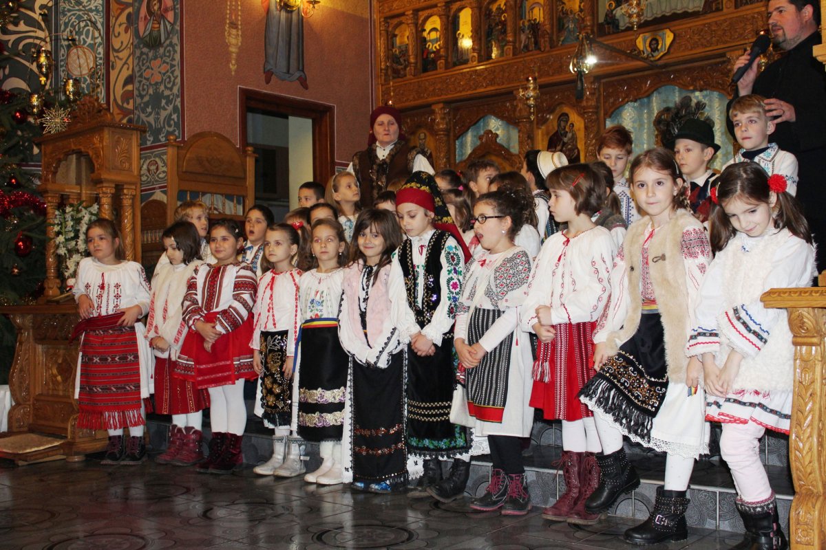 Concerte şi festivaluri de colinde, în aşteptarea sărbătorii Naşterii Domnului 26309