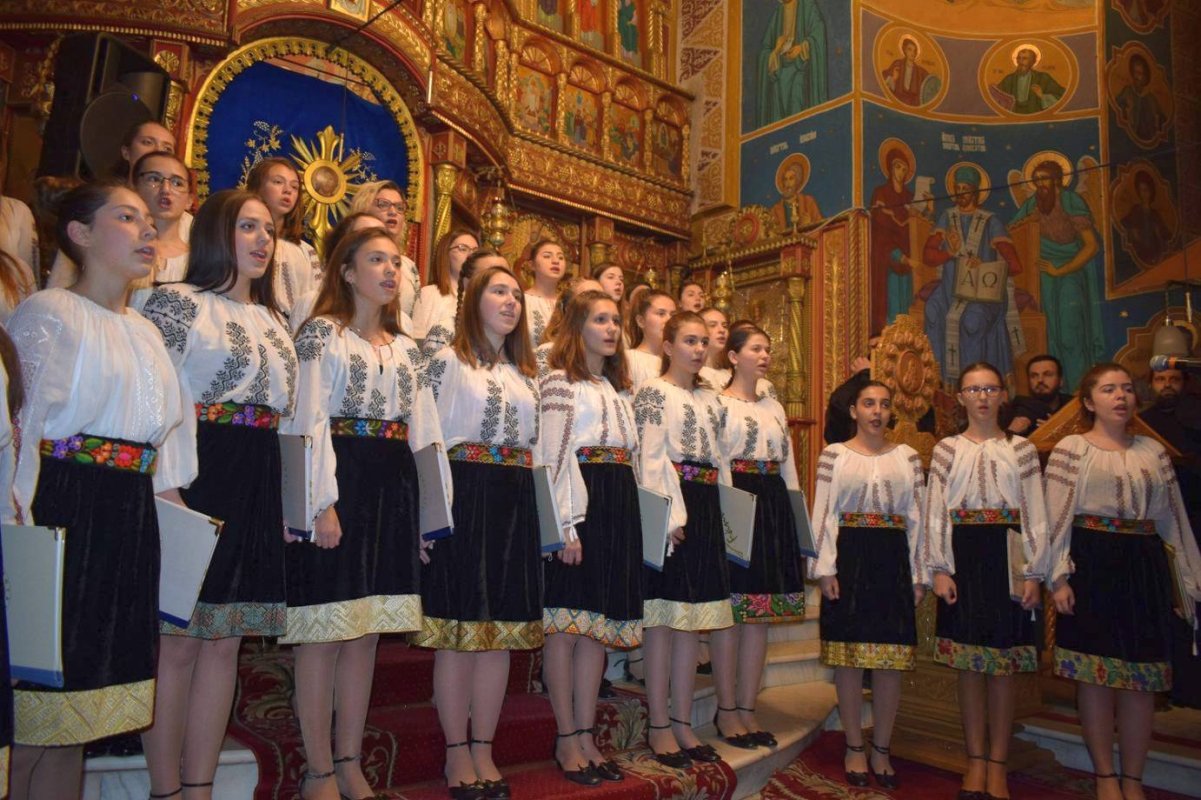 Spectacole de colinde în Moldova 26296