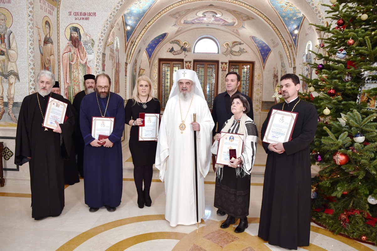 Distincţii oferite de Patriarhul României 26147
