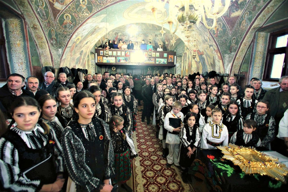 Praznicul Nașterii Domnului Iisus Hristos 25991