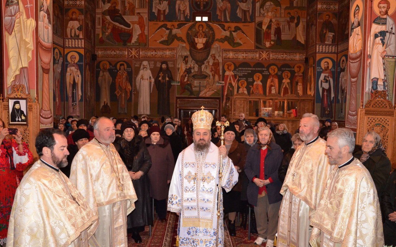 Praznicul Nașterii Domnului Iisus Hristos 25993