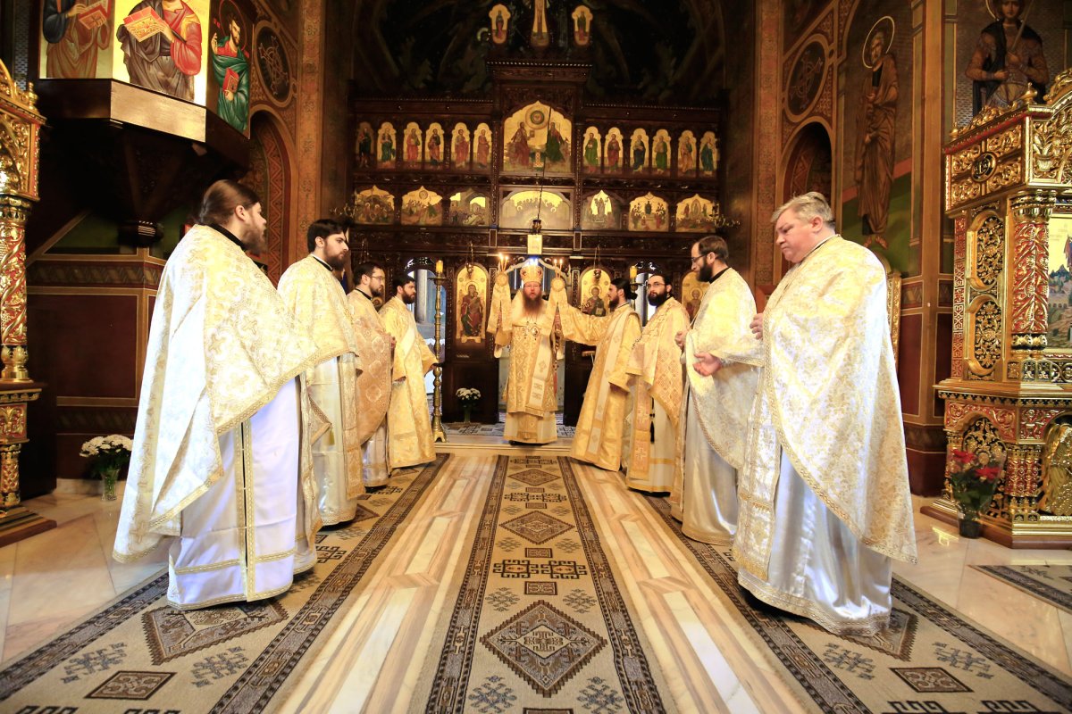 Praznicul Nașterii Domnului Iisus Hristos 25996