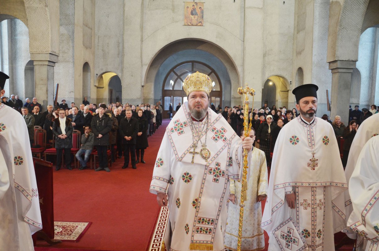 Praznicul Nașterii Domnului Iisus Hristos 25997