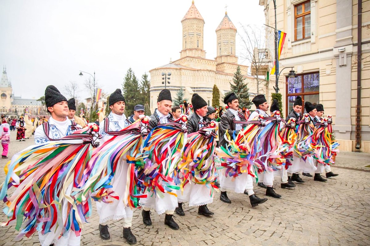 Datinile de sfârșit de an, o moștenire de tezaur 25954