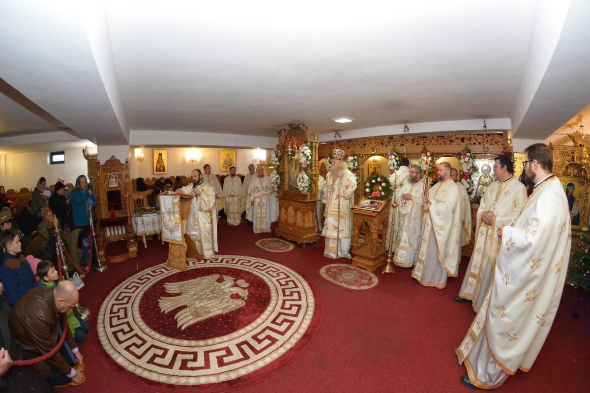 Hramul Paraclisului „Sfântul Nicodim de la Tismana“, la Hadâmbu 25920