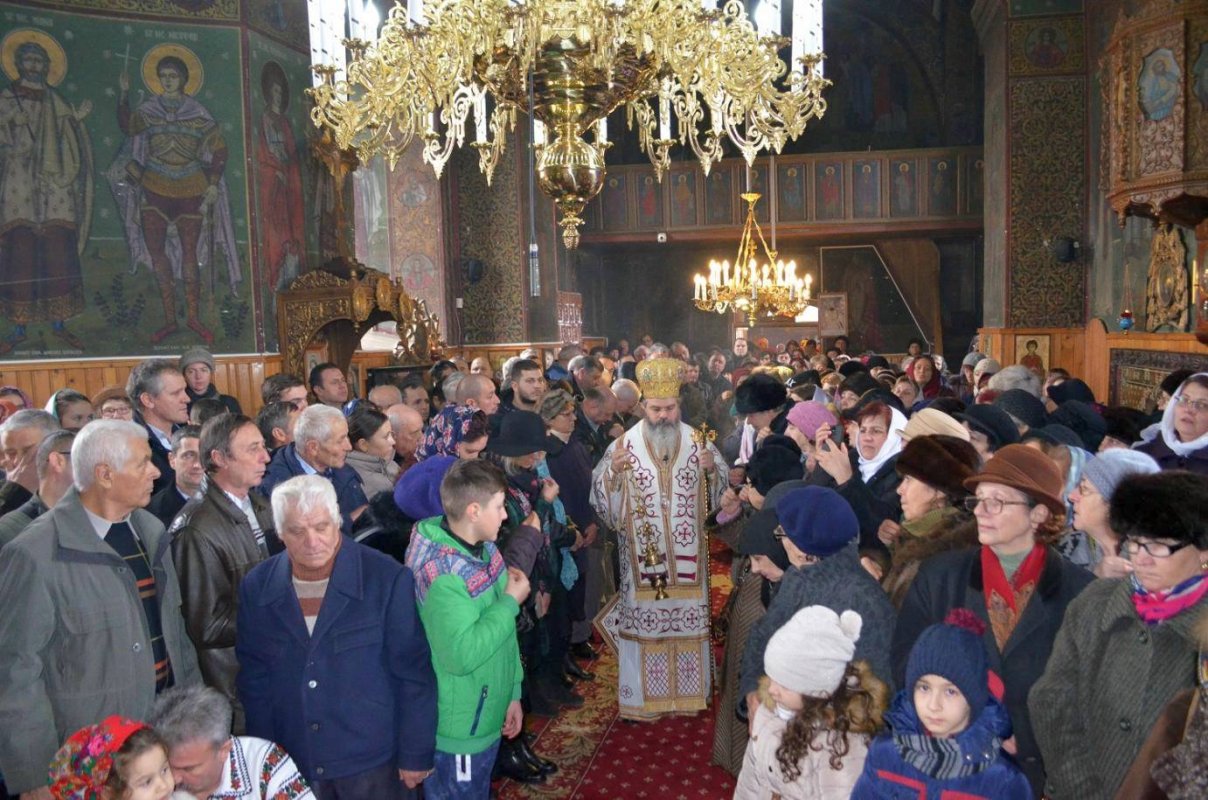 Slujbe arhiereşti la sfârşit de an calendaristic 25865