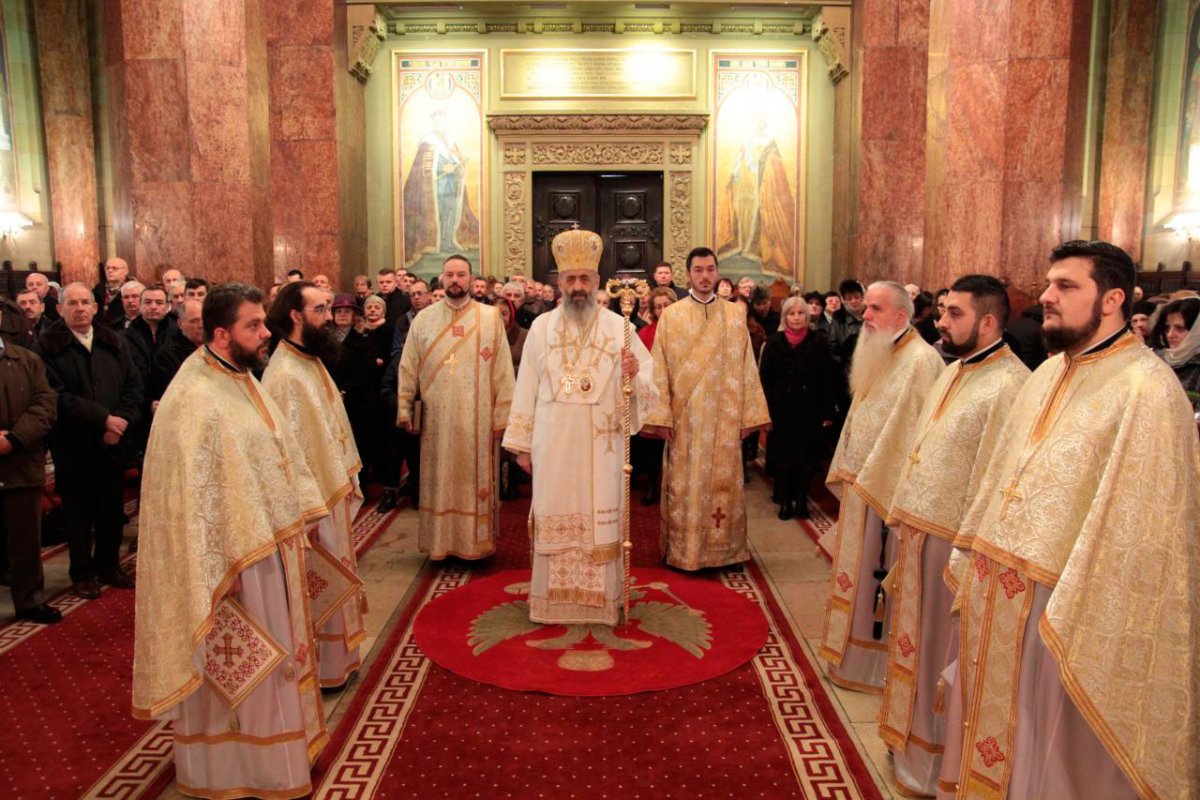 Slujiri arhierești în noul an 25879