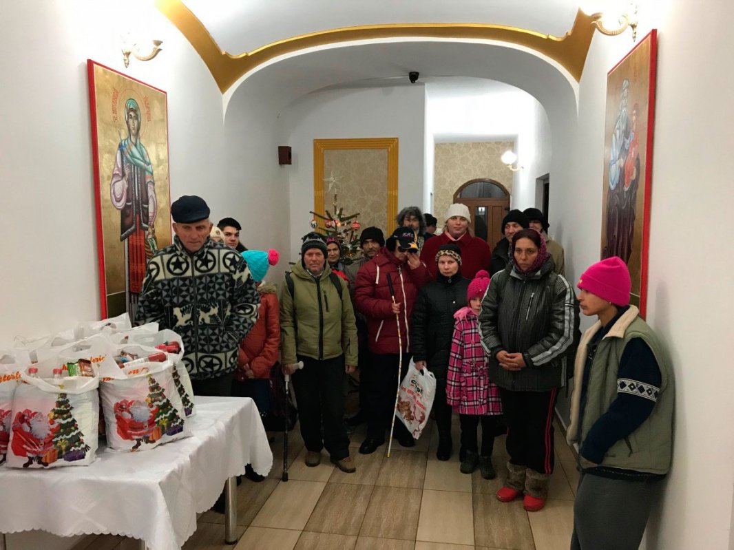 Campanii pentru ajutorarea semenilor aflați în dificultate 25808